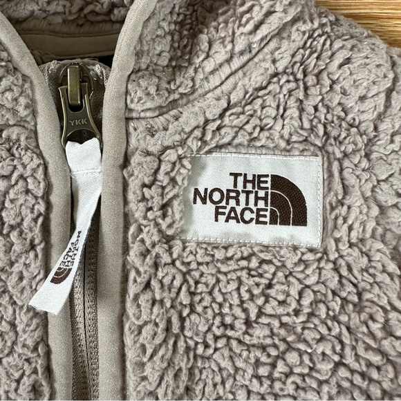 The North Face Infant Campshire Bear Hoodie Jacket Beige 3-6 Months - Picture 6 of 14